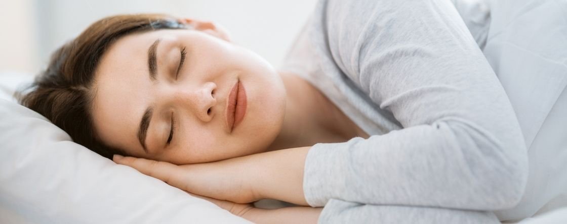 Fiori di Bach per dormire: quali scegliere contro l'insonnia