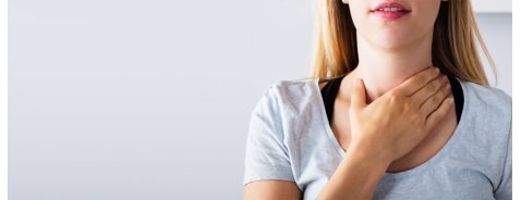 Senti la gola secca? Le cause e i rimedi più efficaci