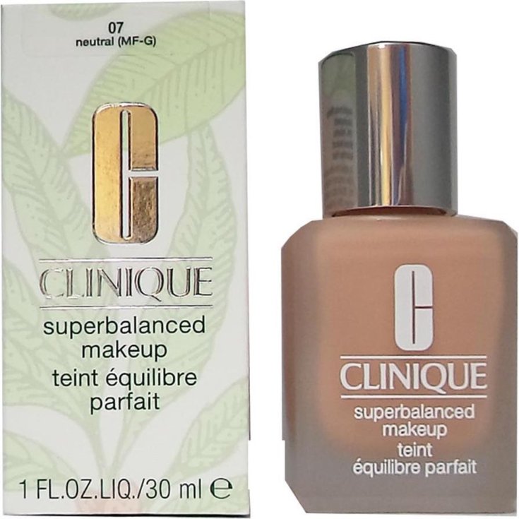 Superbalanced&trade; Makeup 06 Linen Clinique 30ml