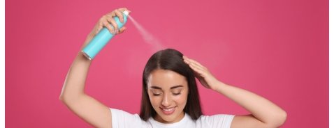 Come si usa lo shampoo secco? Come si usa lo shampoo secco?