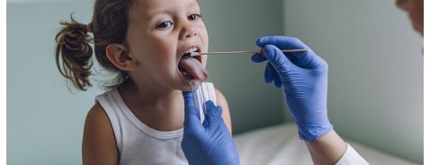 Come si prende e cosa provoca lo streptococco nei bambini Come si prende e cosa provoca lo streptococco nei bambini