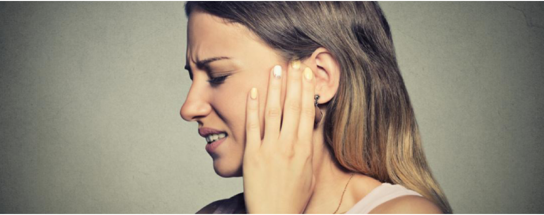 Prurito alle orecchie: ecco le possibili cause e i rimedi