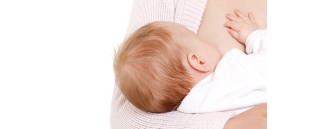 Come curare e prevenire le ragadi al seno